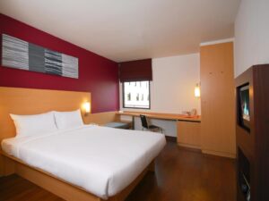 Ibis Bangkok Nana Hotel