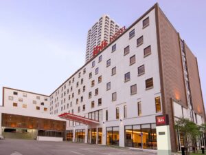 Ibis Bangkok Nana Hotel